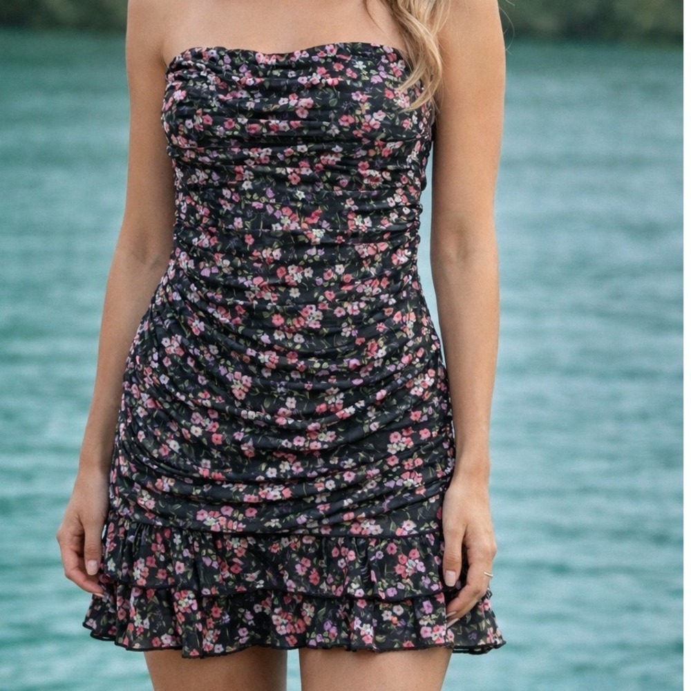 NWt Tilly's Full Tilt Black Floral Print Strapless Ruffle Dressl